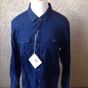 Tailored Recreation Button Down Shirt W/Snowflakes